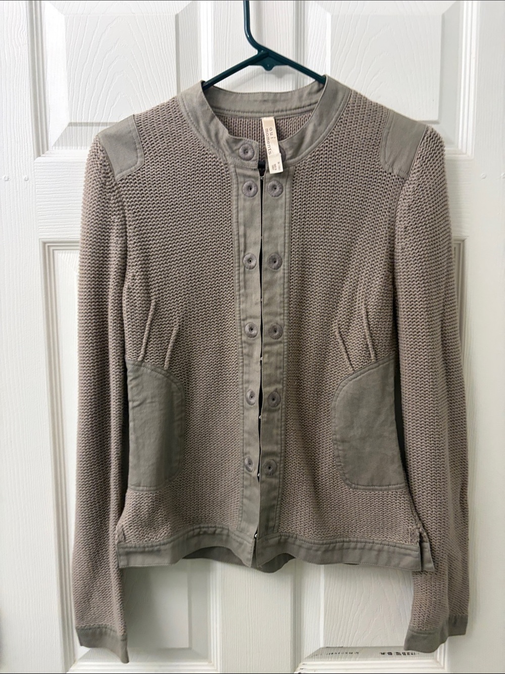 Women's Taupe Button-Front Knit Cardigan